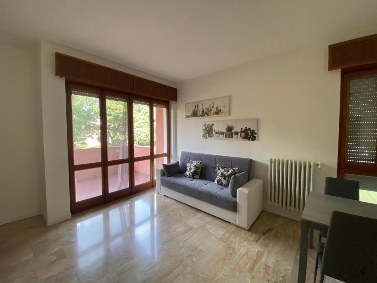 Appartamento La Finestra Sul Parco Dalmine Extérieur photo
